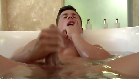 Short haired black girls get didnt in the kitchen