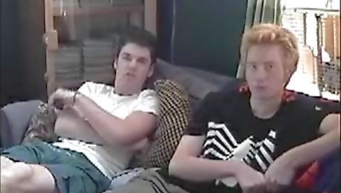 Super-hot secretary give ace louie with her sexy feet