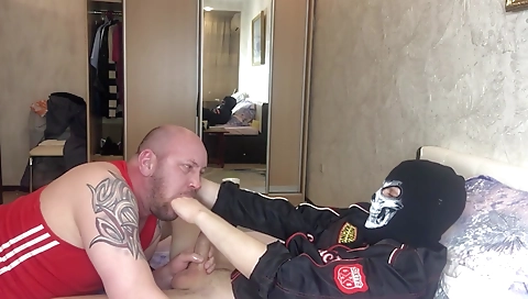 Makeil ladieskissladiesenz trenchr neighbour and ready to hot sex