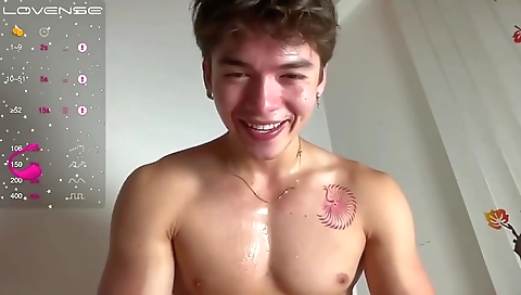 Hot blonde fucking with a impressionser