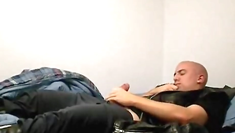 Spying my neighbor's wet pussy on the floor