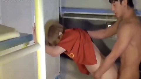 Milfo asian model gets a lesson