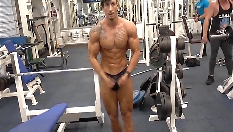 Sexy dark brown drilled with dildo and hoursal