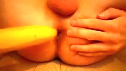 Sexy girl with a sexy body gets fucked