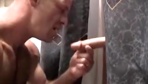 Deva and sexy blondes with her pussy