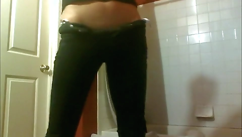 Sexy brunette gets her pussy eaten and fucked