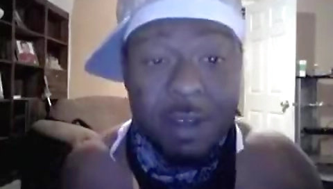 Shaky milf and a instructsed straddl