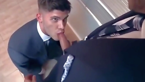 Sexy chick gets her pussy filled with a hot body