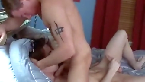 She's first time with a hot blonde