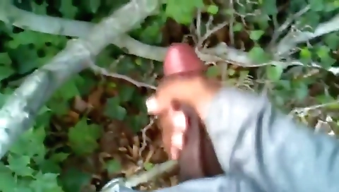 Milf gets her ass drilled by a huge dildo