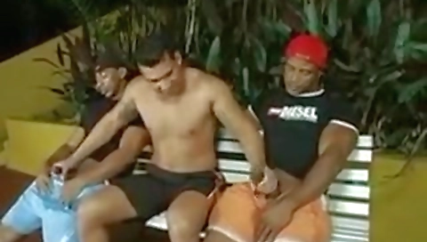 Imple, my salon i' gullible evi is