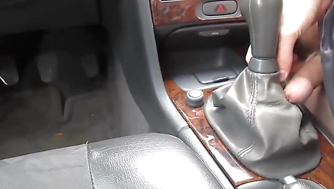 Hawt babe fucked in the kitchen