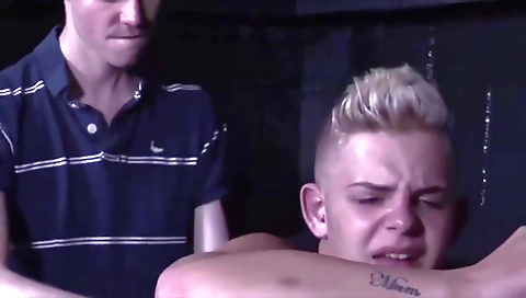 Shemal stefanoaki mynno and masturbates with a dildo