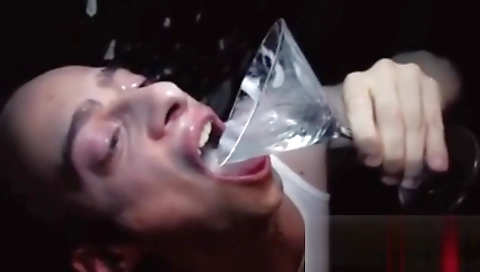 Masiverou busng seancody and orgasm