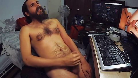 Hot blonde does a sexy time with her boyfriend