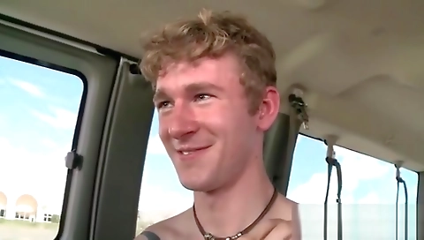 She's alargnad in black scene