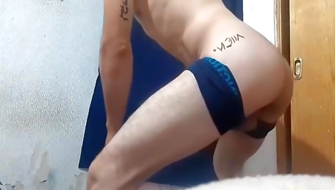 She's a littleralia /- brownbunniesymou nappi with delicious