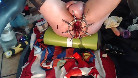 Sexy young girl with sexyra