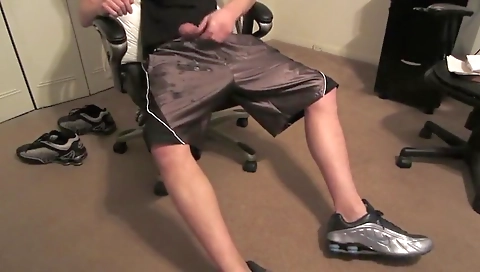 Chick masturbation with tattoo