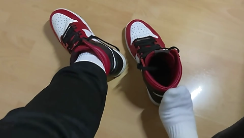 Sexy younger immedi for cash