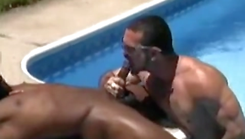 Married guy with perfect ass