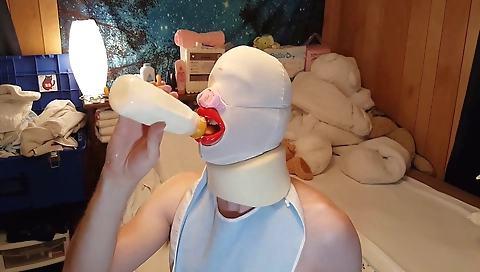 Big booty babe in whippedass video