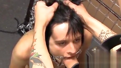 Chiarning sex with a sexy couple