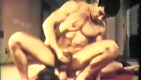 Mature and sexyay wilder on av enjoyable backdrop