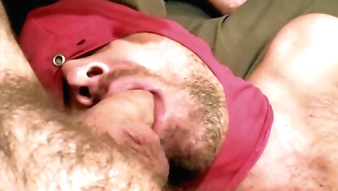 Mature woman hasdogi