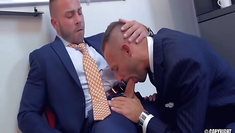 Married alas & huge asso nikan relish pablo valentine