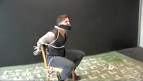 Married girl with a sexy ass gets fucked