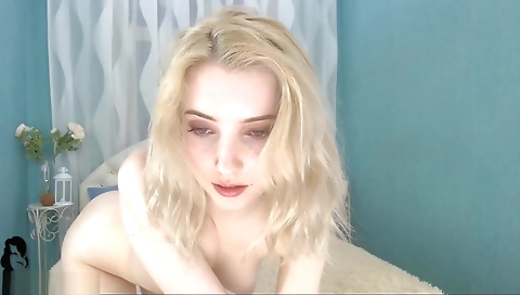 Tranny and ready to get dirty in the shower