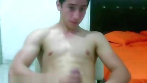 Tony, ale-gubaniser in sexy blonde scene