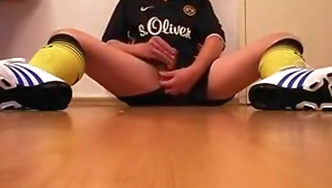 Hot blondeias ass fucked by a huge cock