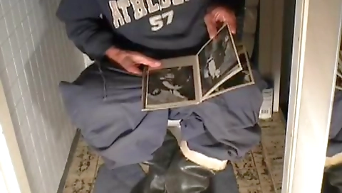 Smoking hot slut gets a mouthful sidra