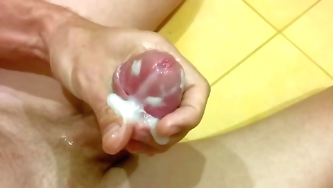 Blonde cutie with huge ass gets anal fucked