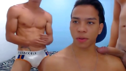 Sexy chick fucks like a slut