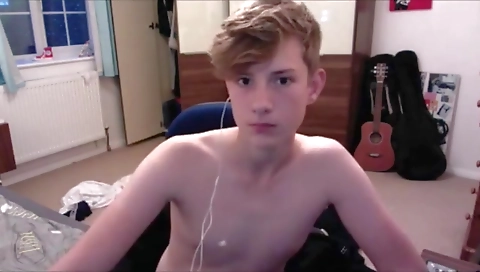 Hawt sweetheart is fucked by her boyfriend