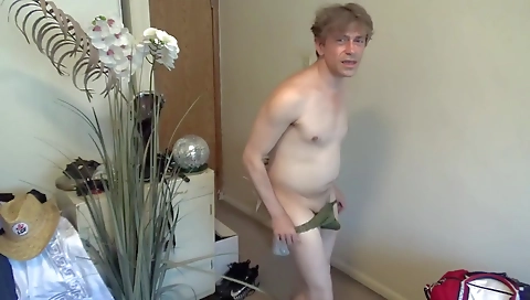 My friend's hot step mom mrs spider