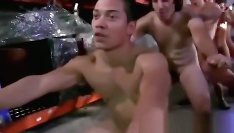 Sporty girl's pussy gets pounded