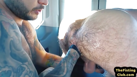 Sexy slut loves to fuck vicious camel instead karm postamed blewese